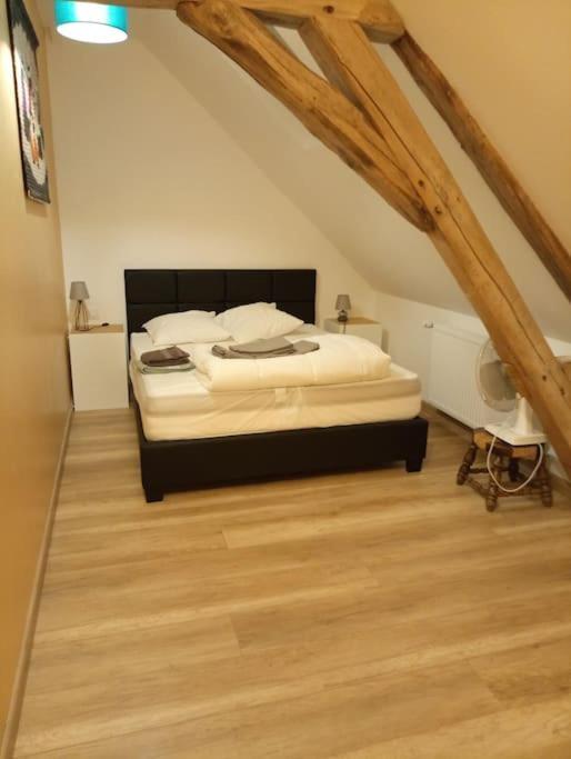 Saint-Pierre-les-EtieuxLongere Berrichonne, Calme Absolu, 13 Personnes别墅 外观 照片