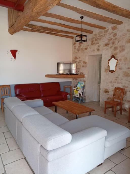 Saint-Pierre-les-EtieuxLongere Berrichonne, Calme Absolu, 13 Personnes别墅 外观 照片